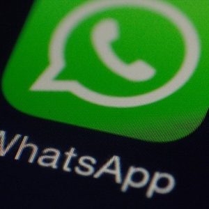 Comment avoir le mode sombre WhatsApp?