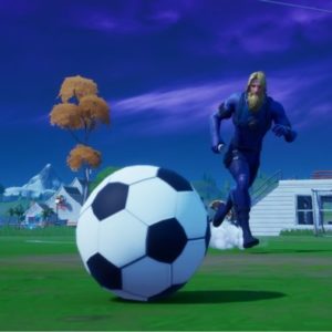 Marquer un but sur le terrain de football de Pleasant Park