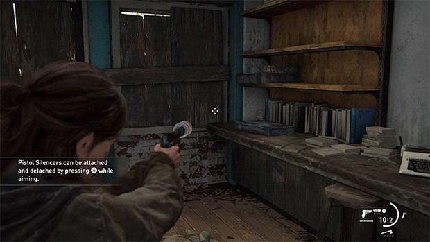 The Last of Us Part II fixer un silencieux à une arme