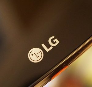 LG