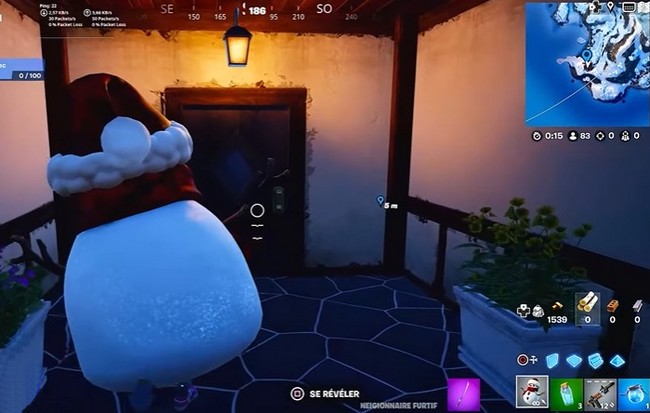 Utiliser un Déguisement de Neigionnaire Furtif près du Krampus et de sa Cachette a Cadeaux Fortnite